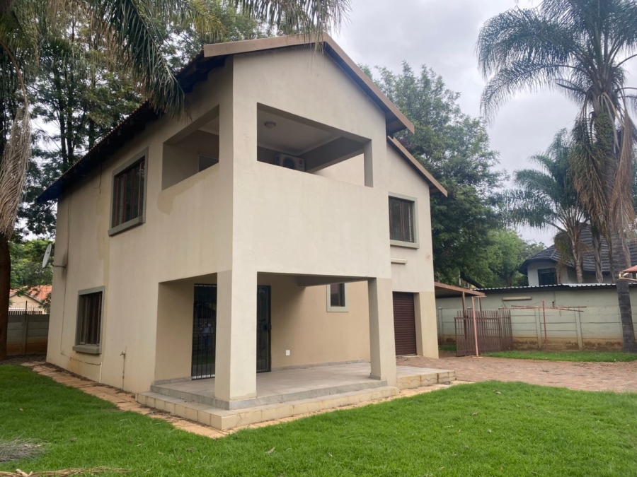 3 Bedroom Property for Sale in Waterval East North West